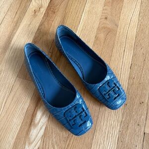 Tory Burch Georgia Blue Square Toe Embossed Flats